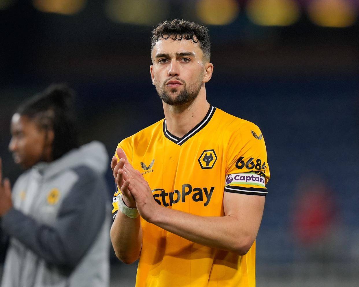 转会期西汉姆调整名单——意大利杯节点到来；媒体盛赞；控场能力受关注(阿斯顿维拉转会阵容)