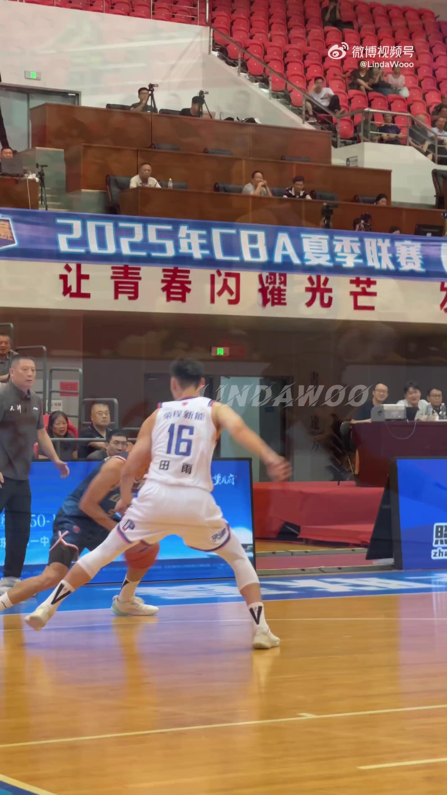 包含山东男篮迎CBA季后赛关键赛，转会期手感冰凉，管理层满意，更衣室氛围转暖的词条-开云app