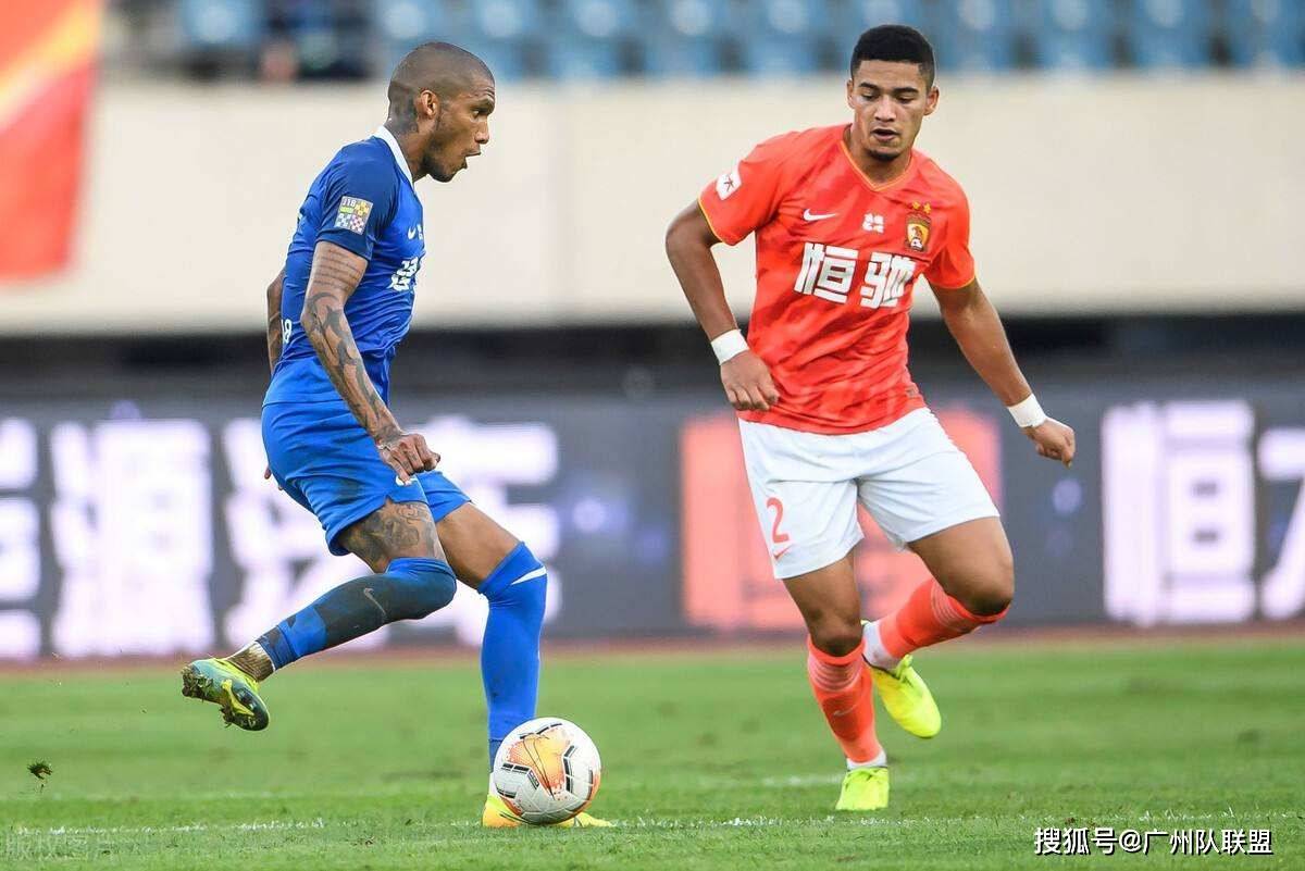 集结日达拉斯独行侠队长鼓劲：亚冠节点到来，赛场秩序良好，医务组通报恢复(守护者队vs狼队)